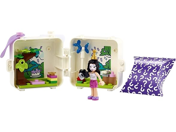 LEGO Friends Emma’s Dalmatian Cube Building