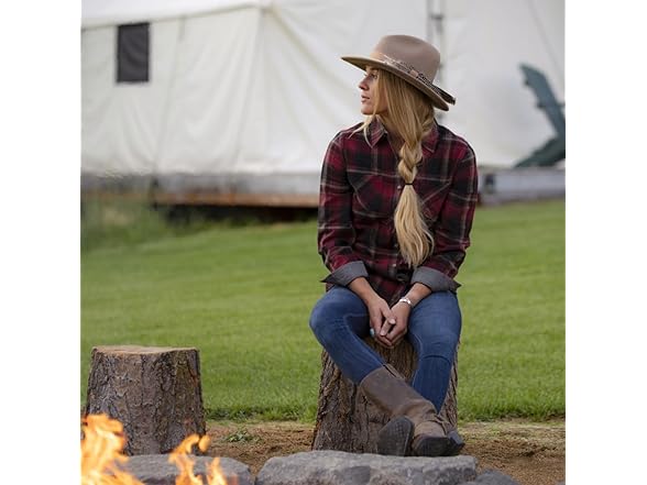Legendary Whitetails Womens Long Sleeve Plaid Button Up