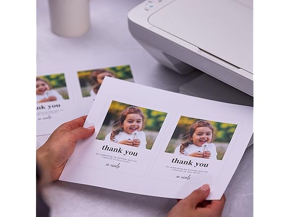 Neenah White Index Paper, Mediumweight,