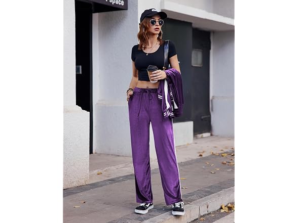 Ekouaer Women (S) Velvet Velor Piece Up Sweatshirt
