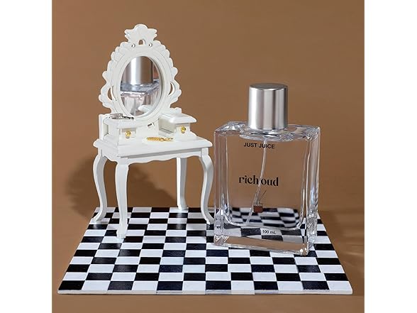 Just Juice Rich Oud  3.4 oz