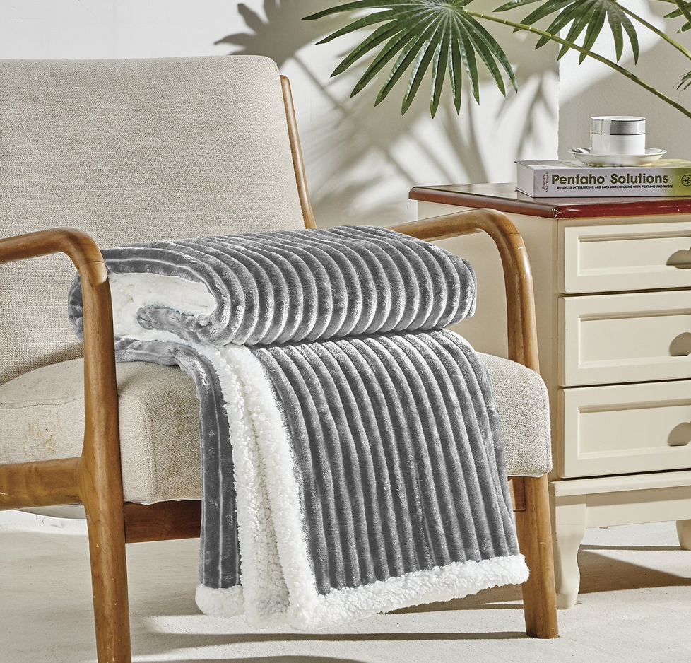 Ultra Soft Plush Corduroy Sherpa Blanket - Gallery 18