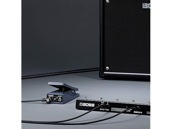 BOSS BCC-3-TRA 1m SL TRS Cable Musical