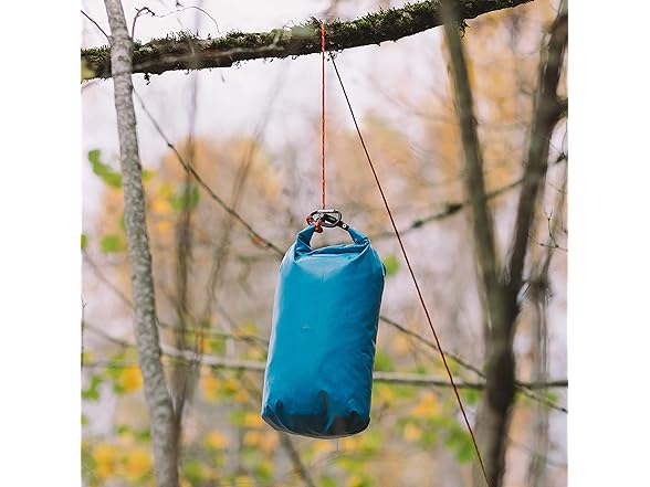 GEAR AID 325 Paracord Carabiner Utility Cord