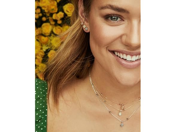 Womens Nola Stud Earrings