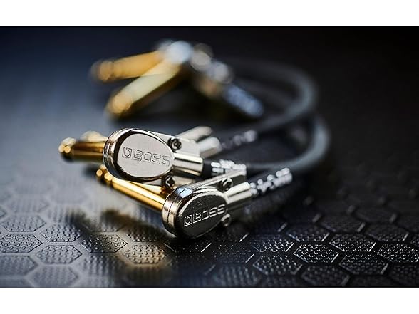 Bpc-18in Space-Saving Pedal Patch Cable