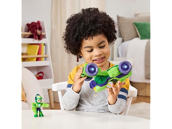 Marvel 2-in-1 Mech Suit & Vehicle