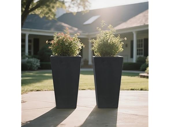 GreenShip BC075525070470 27" tall planter