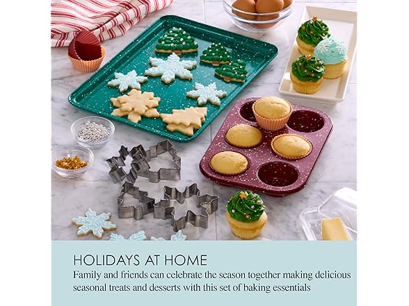 Chicago Metallic 12Pc Holiday Baking Set