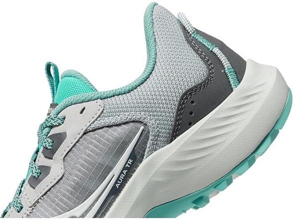 Saucony Women's Aura Tr Sneaker