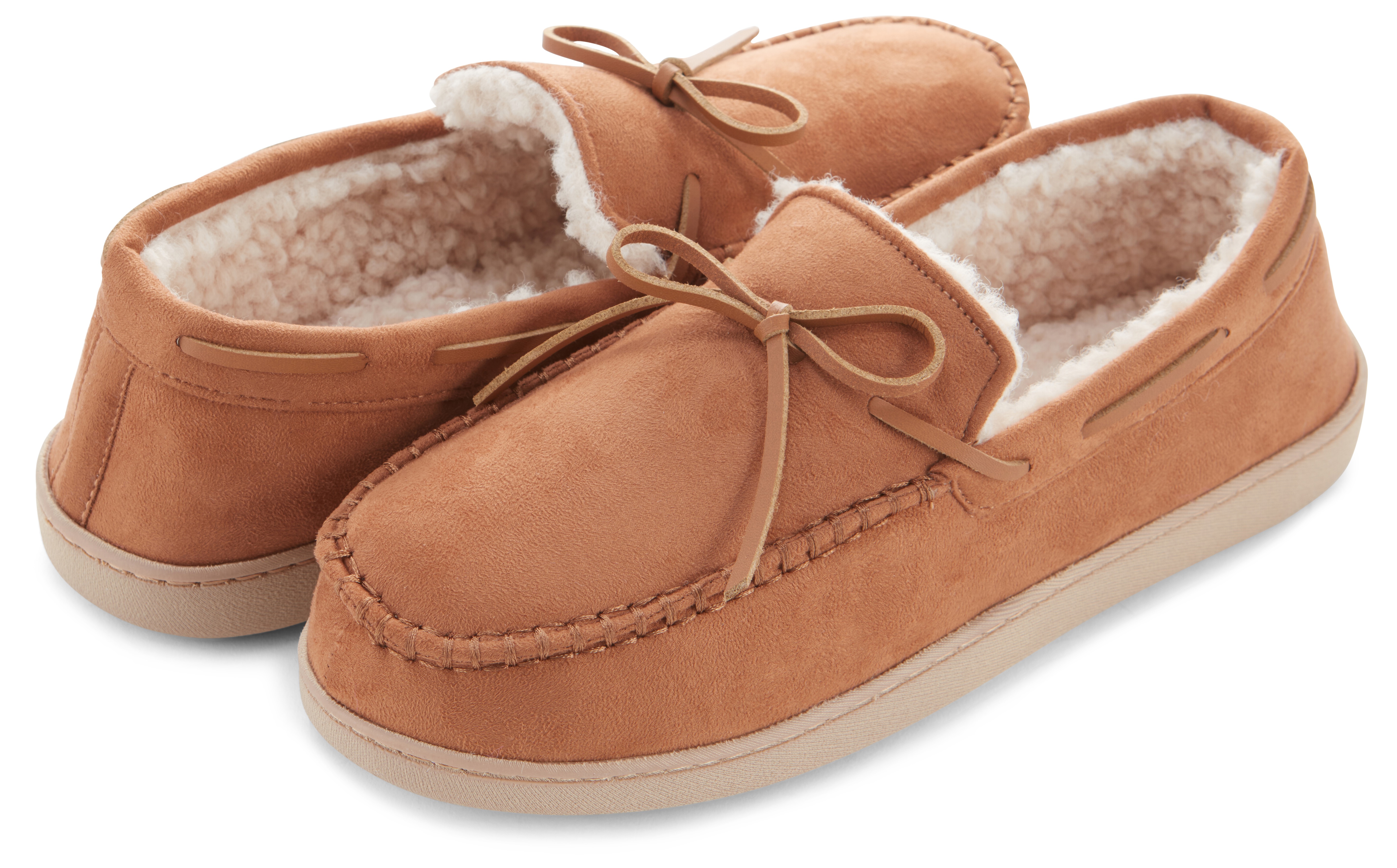 Floopi Men's Moccasin Slipper with Bow - Gallery 13