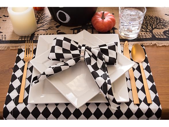 DII Halloween Tabletop, Harlequin Collection