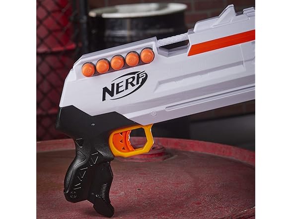 Nerf Nerf Ultra Three Blaster, Pump-Action, 8-Dart I