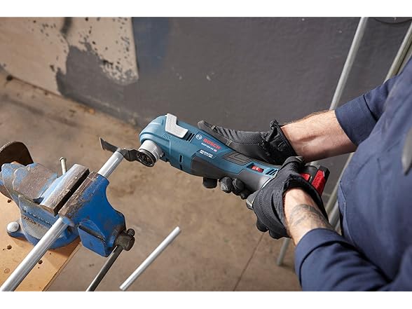 BOSCH GOP18V-34B14 18V Brushless Multi-Tool Kit