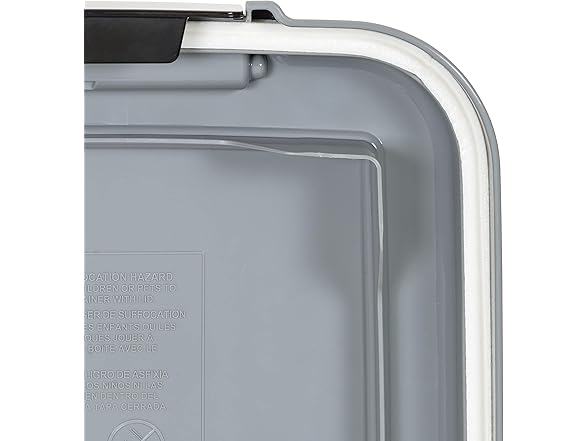 Amazon Basics Airtight Pet Food Storage Container w Scoop