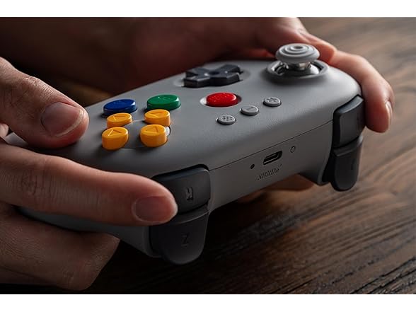 8BitDo 64 Bluetooth Controller