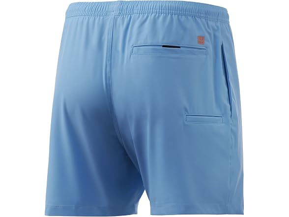 HUK Volley 5.5" Elastic Waist Shorts (Small)