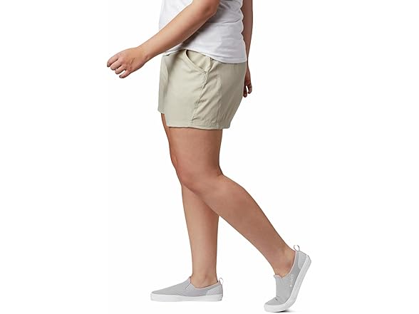 Columbia Women's Fossil Coral Short (8)