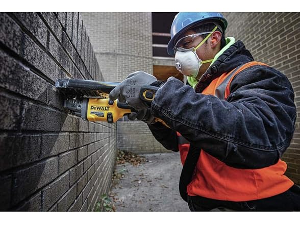 DEWALT DCG418B FLEXVOLT 60V MAX* Angle Grinder