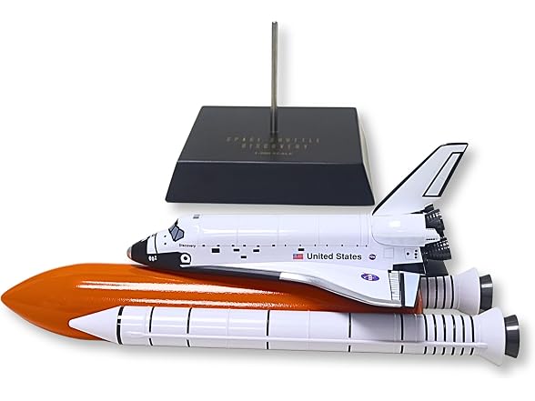 Executive Series Space Shuttle Discovery 1/200 Scale