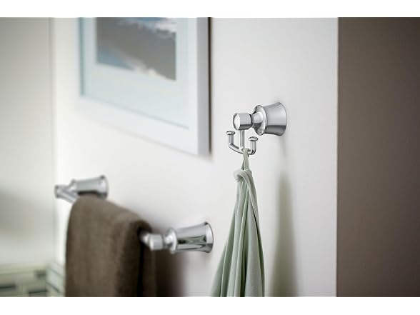 Moen YB2118CH Dartmoor 18" Towel Bar, Chrome
