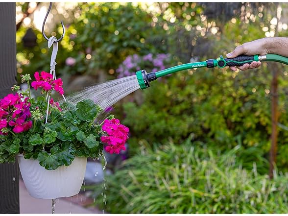 Rain Bird 16" 8-Pattern Watering Wand