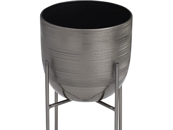 Deco 79 Metal Indoor Outdoor Planter