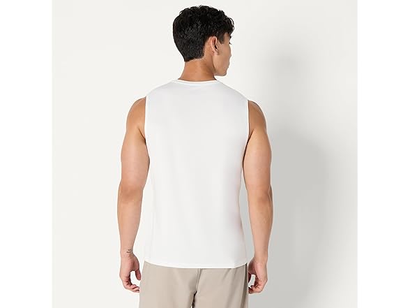 Amazon Essentials Men Tech Stretch Muscle Shirt