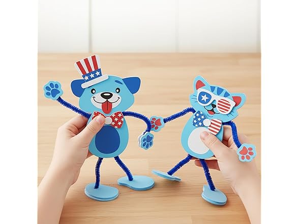 Fun Express Stand-Up Patriotic Pets Chenille Kit