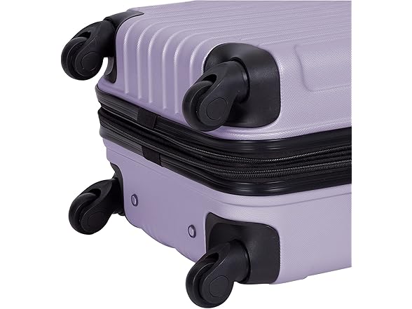 Travelers Club Midtown Hardside 4-Piece Luggage Travel Set