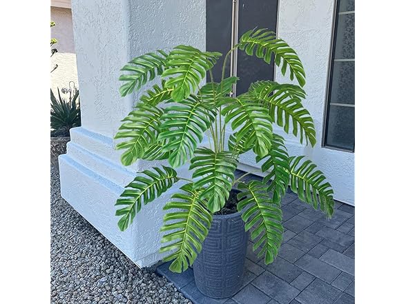2pcs Artificial Palm Tree