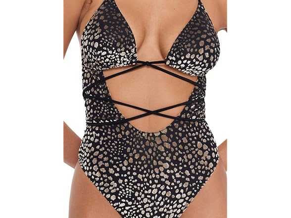 Steve Madden Women Strappy Cutout One Swimsuit - Gallery 6