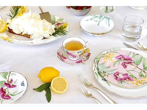 Miranda Kerr Australiana Teacup & Saucer White