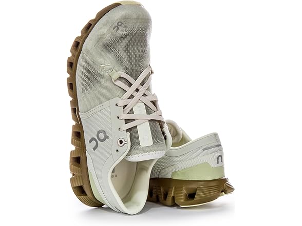 On Women Cloud X 3 Sneakers