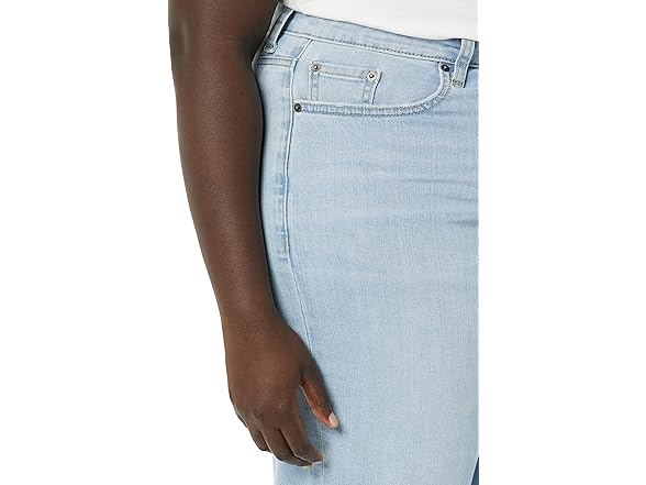 Amazon Essentials Women High-Rise Relaxed Jeans