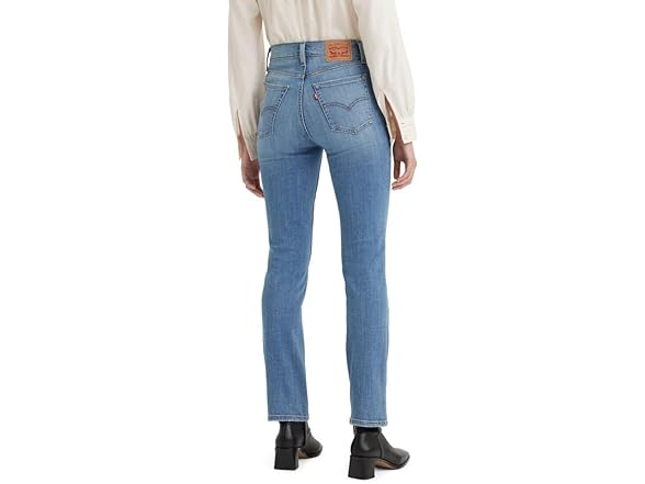 Levi's Women 724 High Rise Straight Jeans