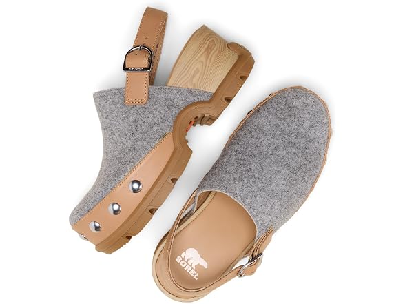 Sorel Women's Roam'n Clogs (11)