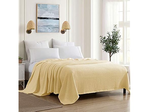 Grand Hotel Waffle Weave Cotton Blanket