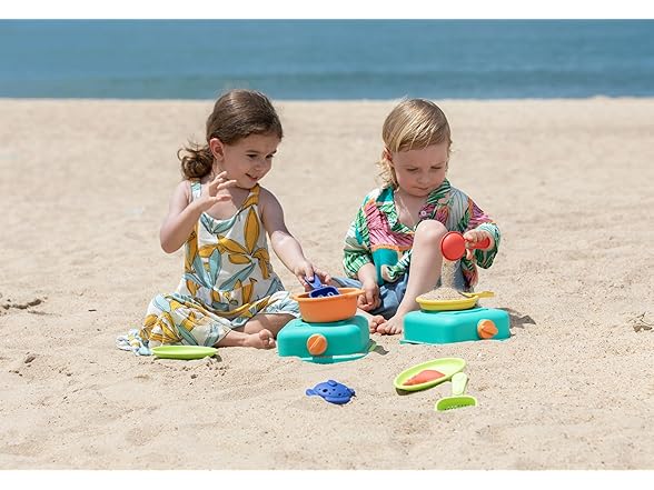 Hape Sandy Beach Cooking Play Set Toy
