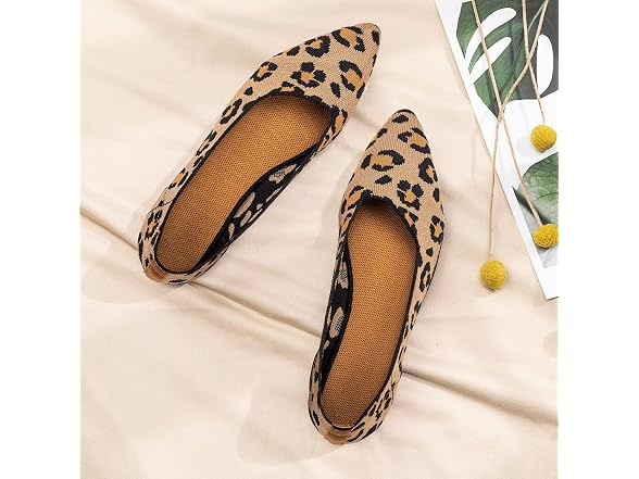 Pointed Toe Knit Flats, Leopard 8.5