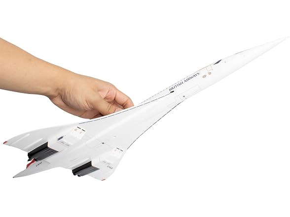 SkyMarks Elite British Airways Concorde 1/100 Scale Model