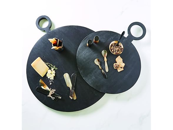 Sugar Mango Wood Round Charcuterie Board