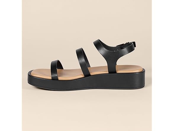 Amazon Essentials Women's Strappy Flatform Sandals
