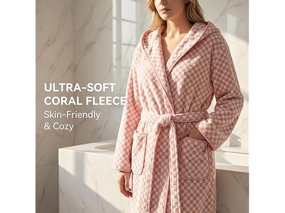 PJGGZ Checkered Hooded Bathrobe