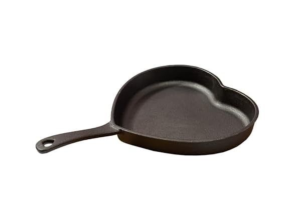 Paris Hilton Pre-Seasoned Cast Iron Heart Skillet Pan