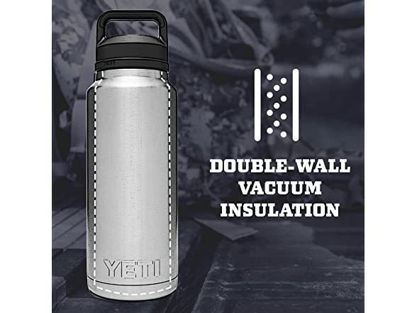 YETI 46 oz Rambler Bottle, Navy