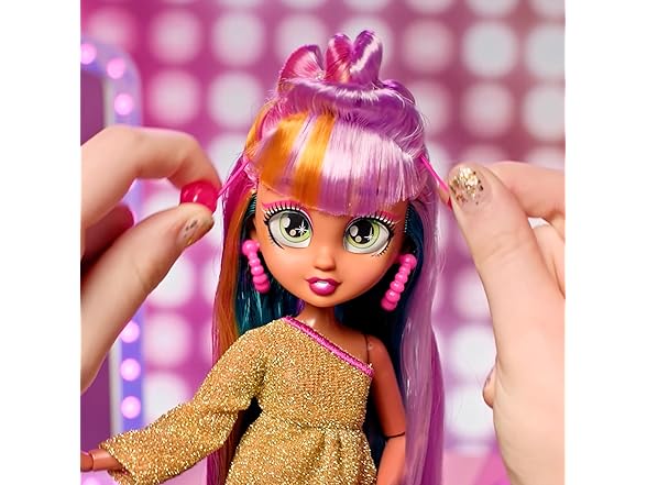 VIP Girls Hair Makeover Quinn Doll