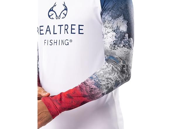 Realtree Men Long Sleeve Patriotic Fishing Hoodie