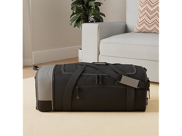 Travelers Club Polo & Racquet Club Bag