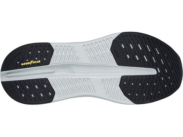 Skechers Men's Max Cushioning Glide-Step Shoes (8)